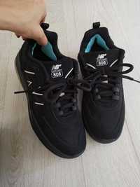 Buty męskie New Balance roz. 42