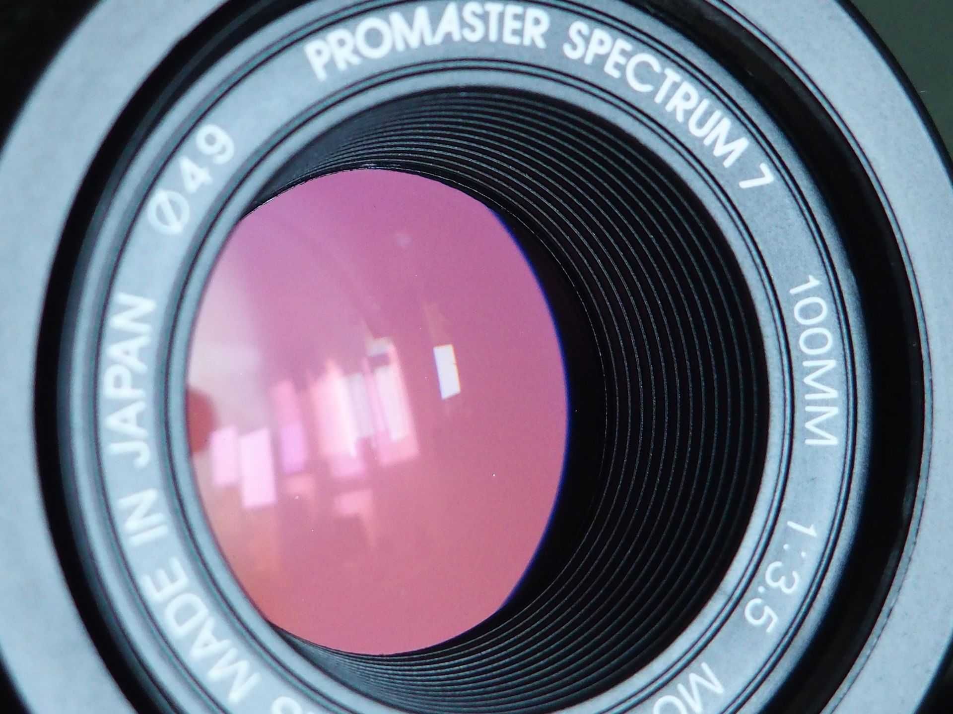 Obiektyw Promaster Spectrum 7 100mm f3.5 AF Macro.