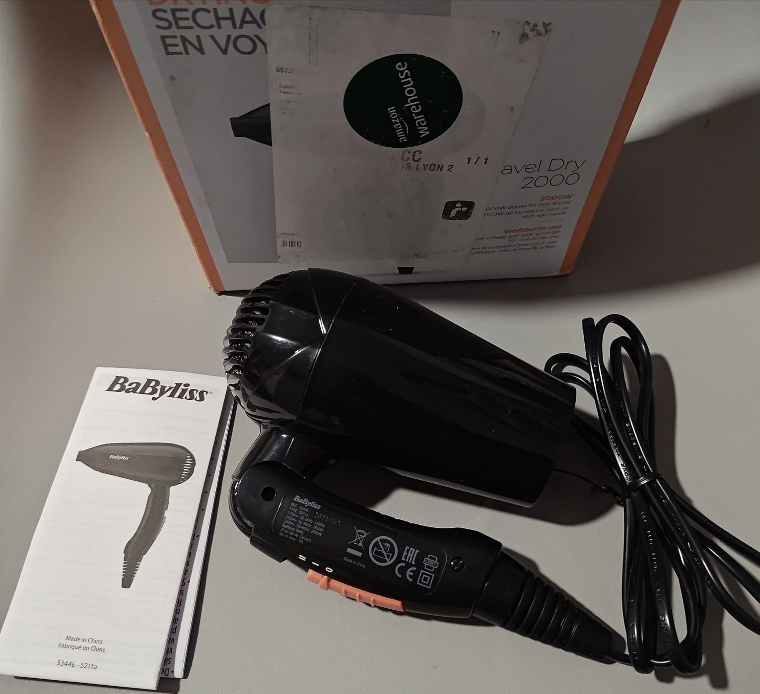 BaByliss Suszarka do włosów Travel 2000 W - czarna