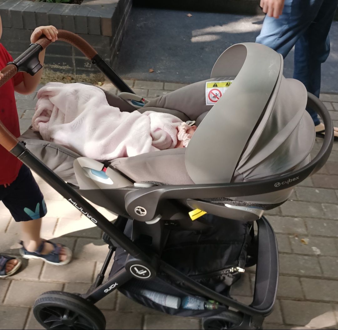 Fotelik samochodowy Cybex Cloud Z i-size szary grey