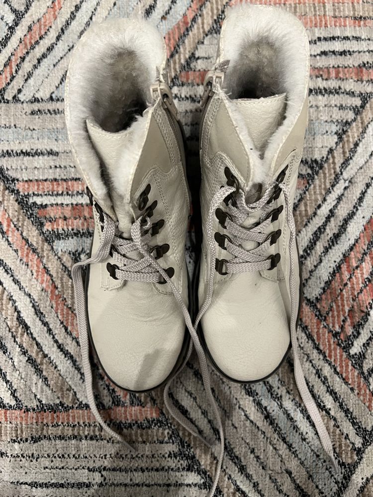 Осінньо-зимове взуття Rieker