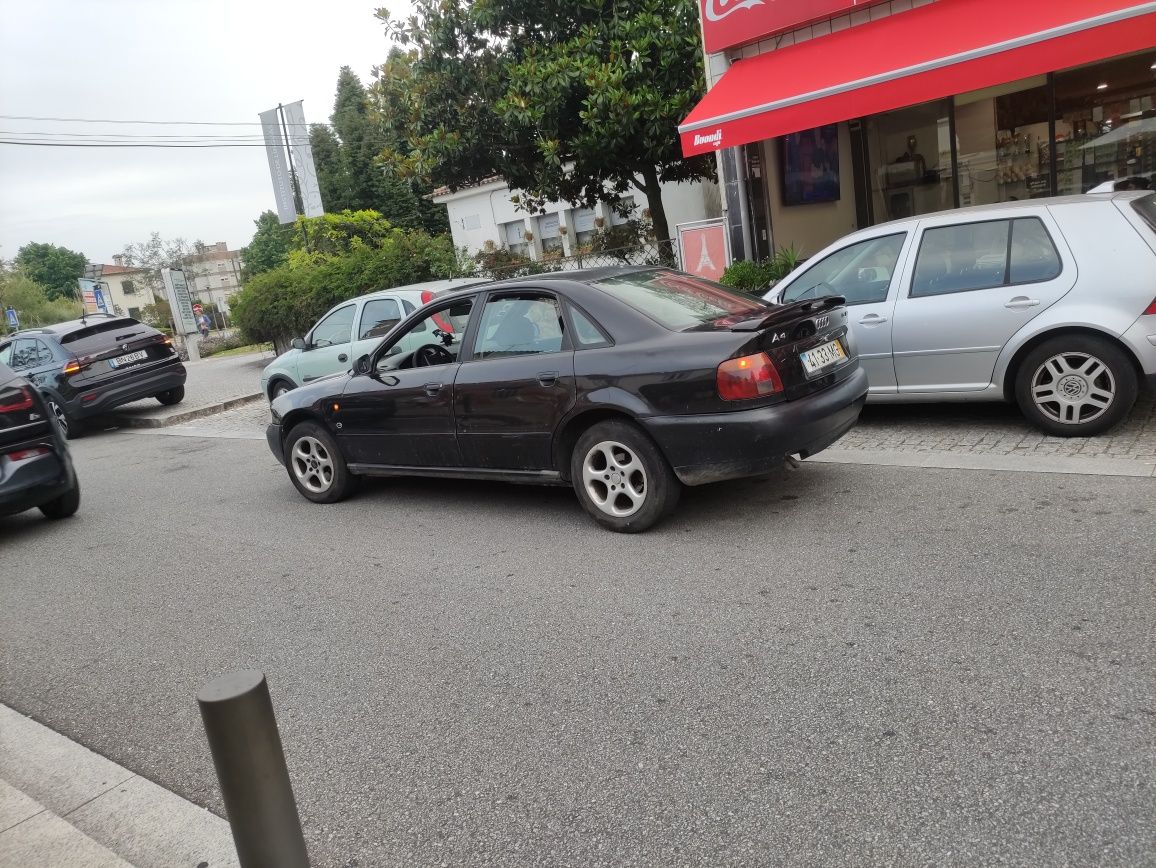 Audi A4 1.9TDi 90cv ler anúncio