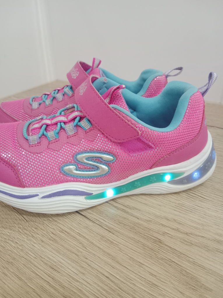 Кросівки Skechers 31 розмір