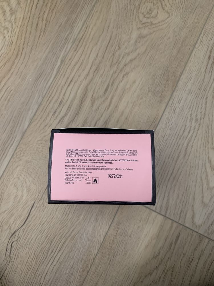 Pudełko po perfumach Bombshell Victoria’s Secret