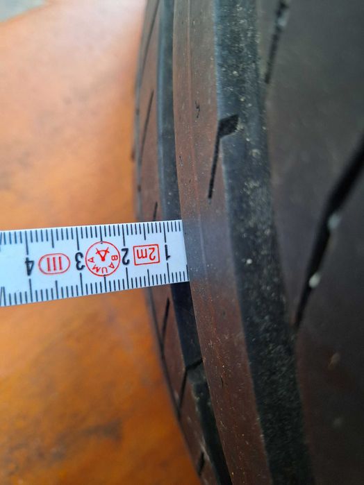 Opona letnia Continental  235/55 R18 (100V)
