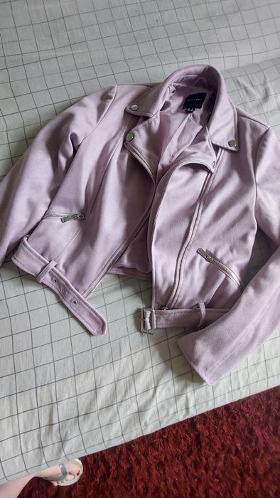 Косуха бузкового кольору