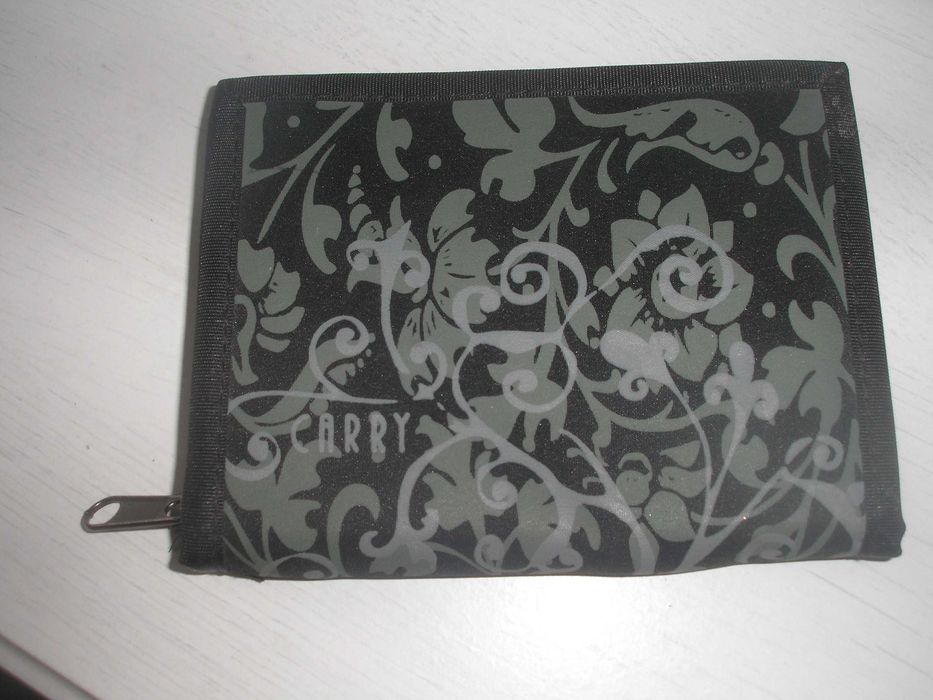 Portfel CARRY-Nowy