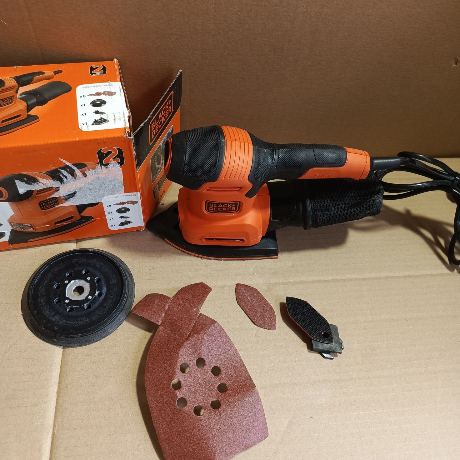 Szlifierka oscylacyjna mimośrodowa delta Black decker bew200 4w1