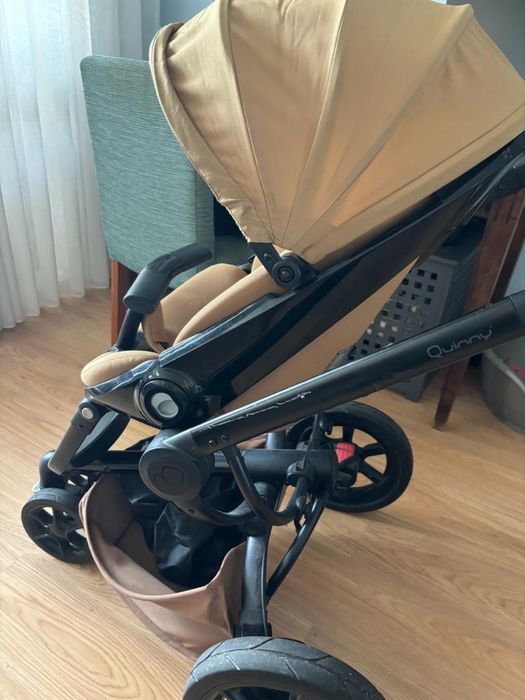 "Carrinho de Bebê Quinny Mood + Baby Coque Maxi-Cosi:Em Perfeito Estado!"