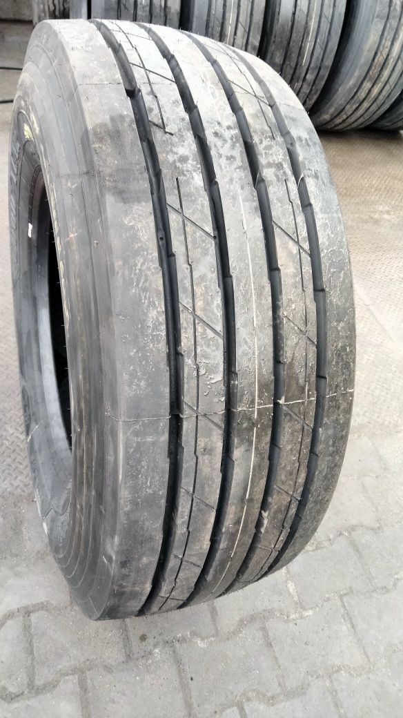 Шины 385/65 Goodyear kmax T HL новые