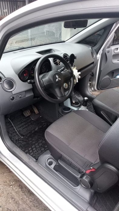 Mitsubishi Colt 2006 1.3