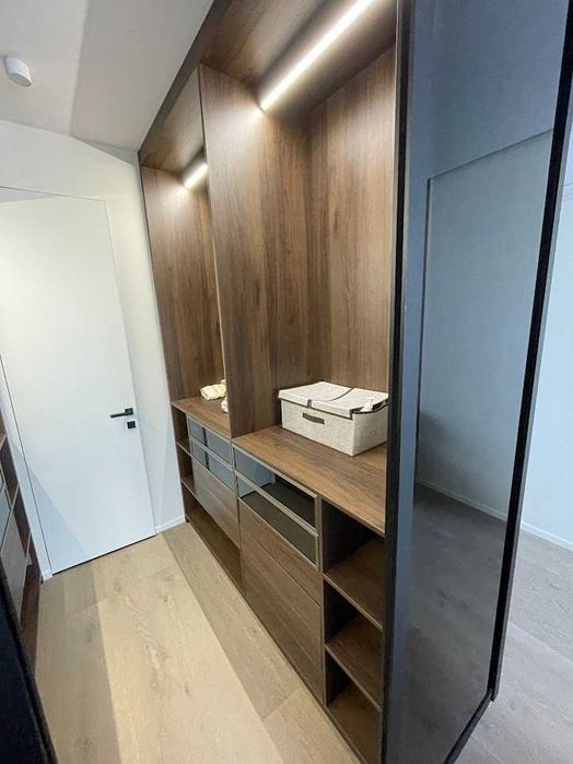 Гардеробні кімнати та шафи-купе від виробника. Эксклюзивні проекти