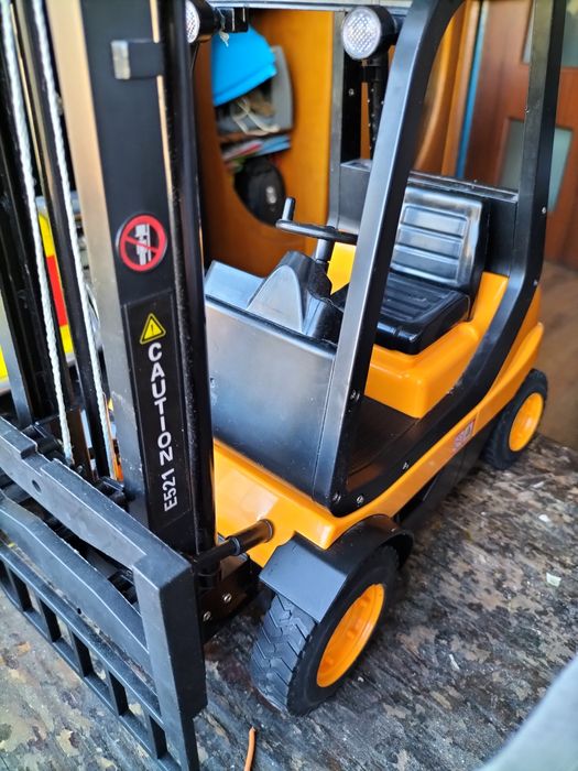 Akumulatorowy wózek widlowy double eagle e-521