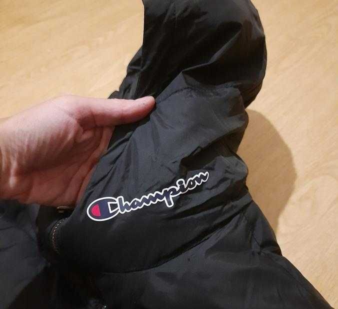 Champion вишуканий аксесуар