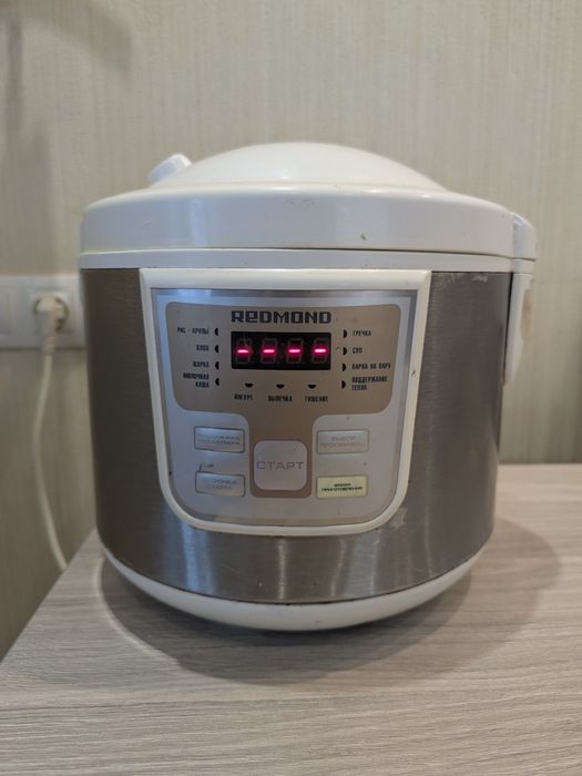 Мультиварка REDMOND RMC-M11/M4505