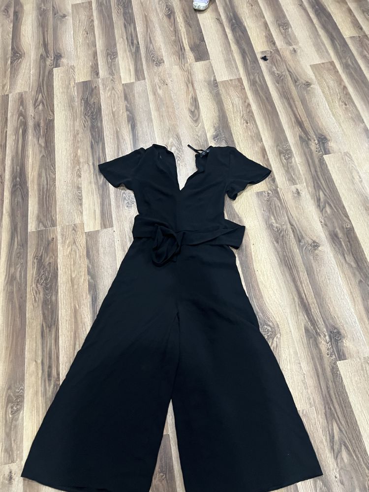 Primark kombinezon xs  elegancki