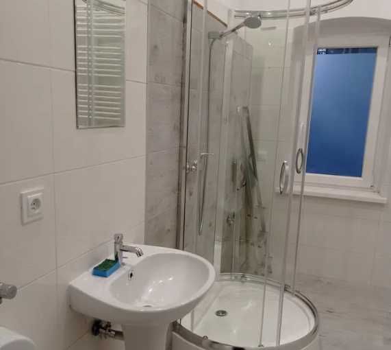 Киевский Хостел! Метро Золотые ворота Театральная! Хозяин! Недорого!-3-555.biz.ua