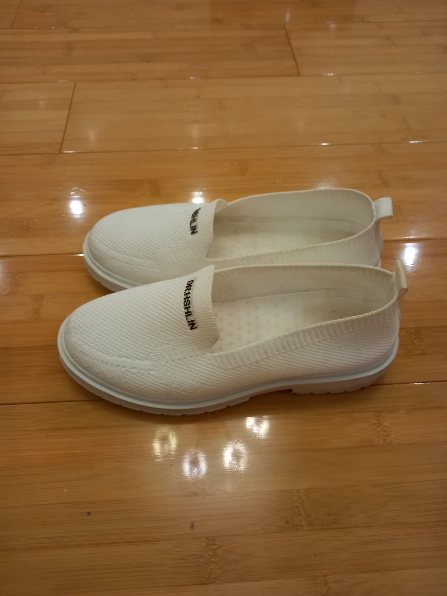 Мокасіни кеди білі  37 розмір взуття на літо