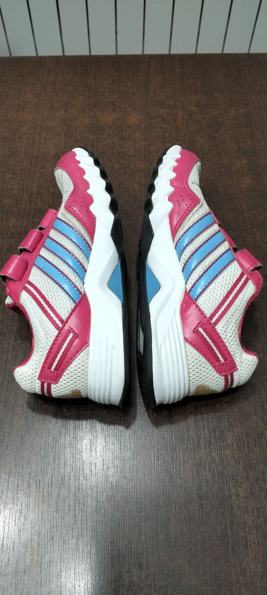 Buty Adidas Rozmiar 33 Super Stan Polecam.