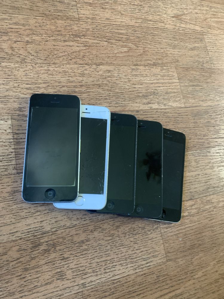 iPhone Lot 5 , 5 шт