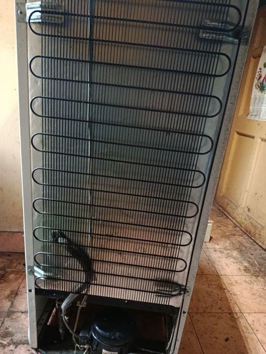 Продам морозильну камеру