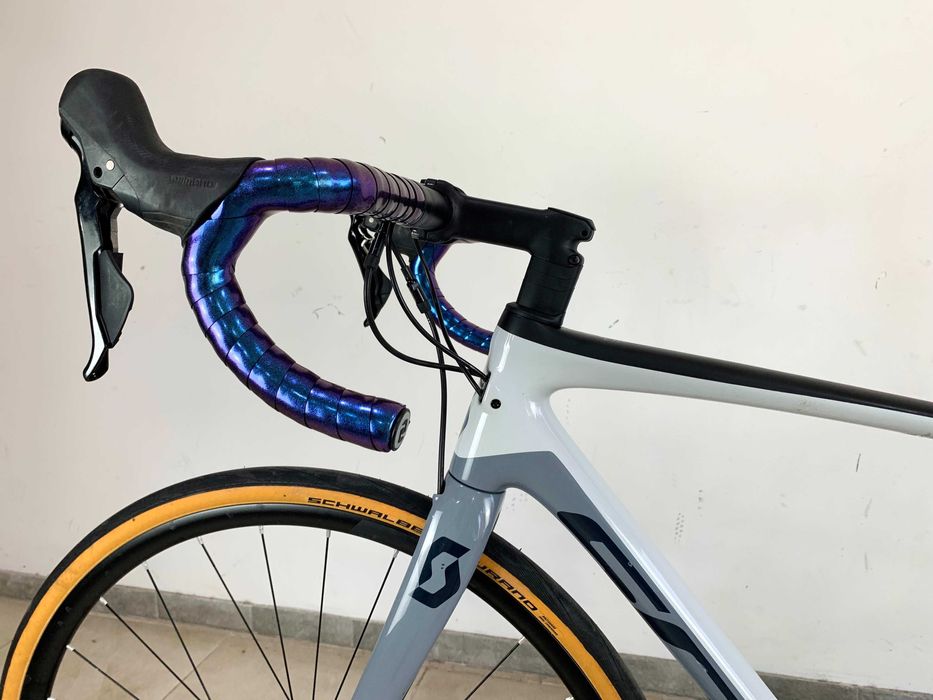 Карбоновий ендуранс Scott Addict 20 Disc в ідеалі