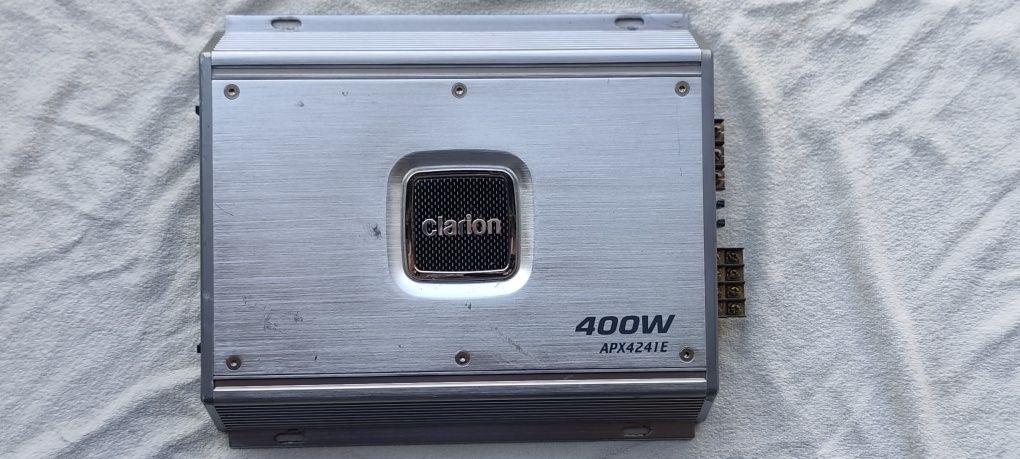 Wzmacniacz Clarion APX 4241E Głośniki