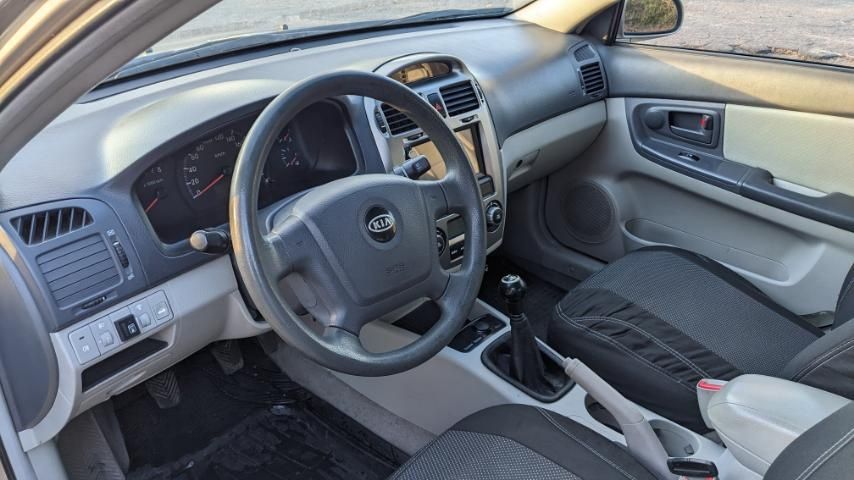 Kia Cerato

 у справно