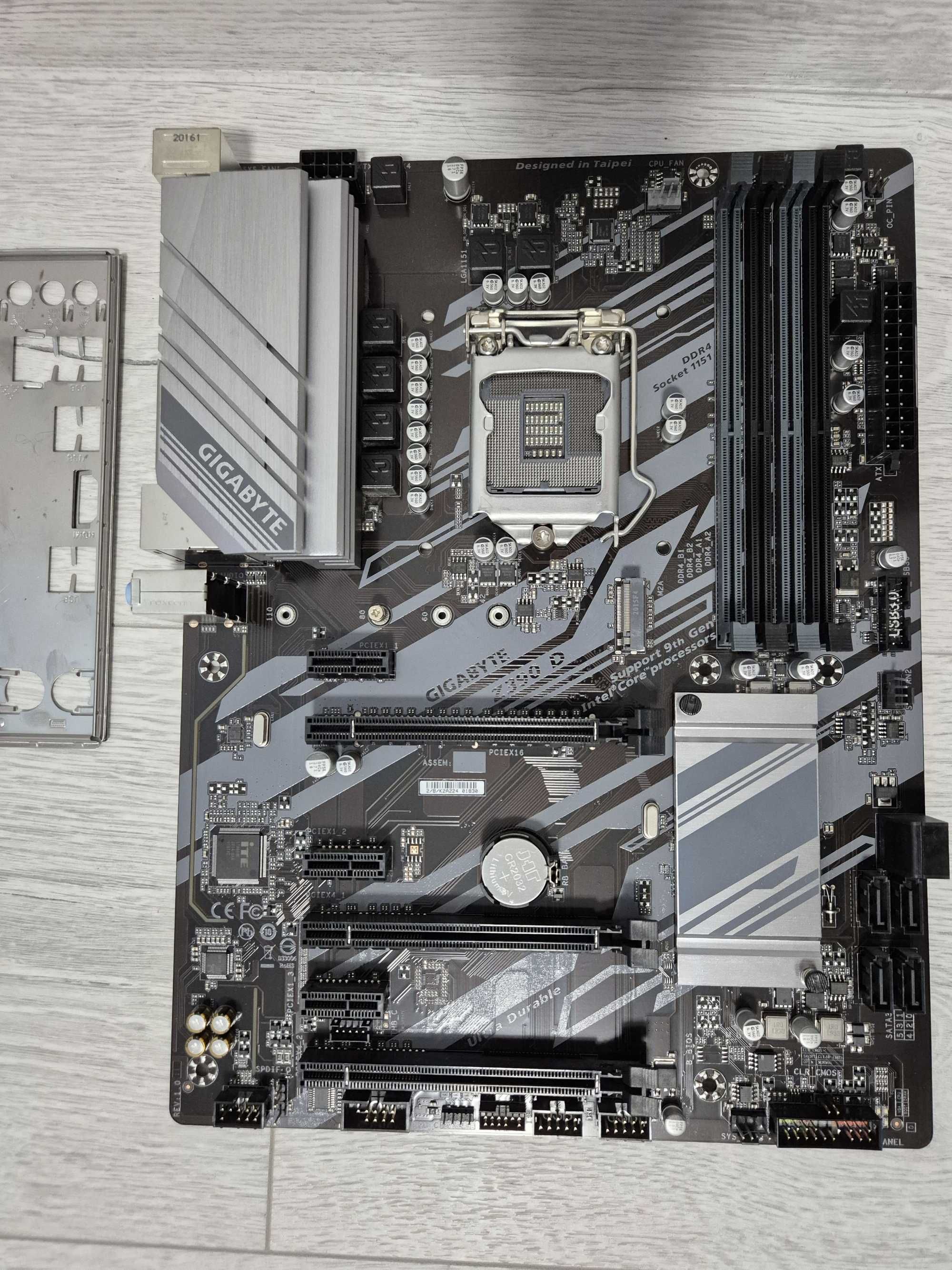 s1151v2 ATX материнка Gigabyte Z390 D для 8-9покол Intel проц.Trade-in
