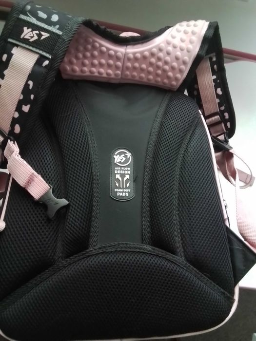 Рюкзак школьный ортопедический для девочек Kitty Wild Premium