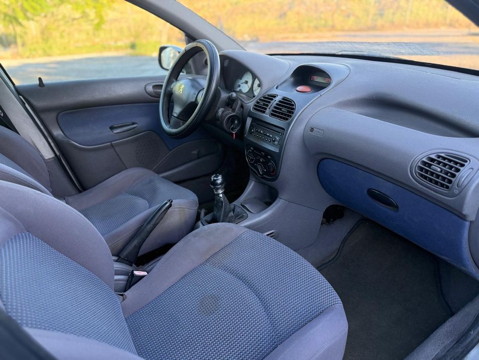 Pegeout 206 SW 1.1 - 2002