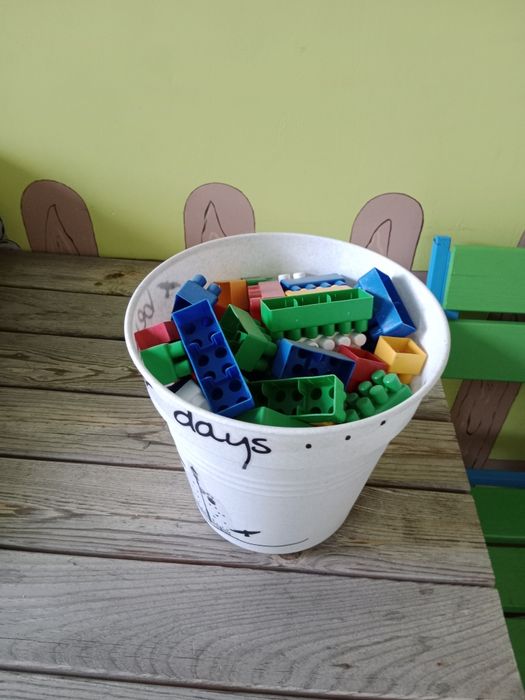 Відро конструктора! 69 деталей