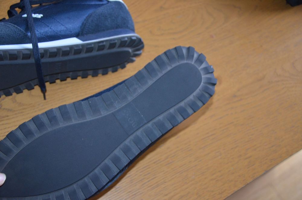 900 zł granatowe buty Boss ortholite r. 47 sneakersy