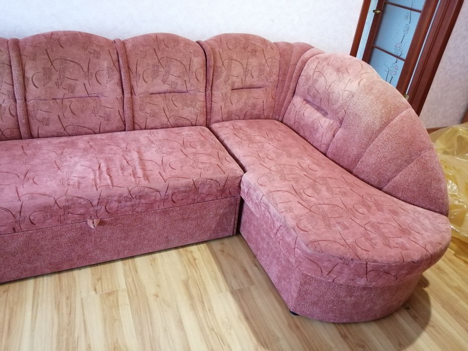 Продам мягкий уголок