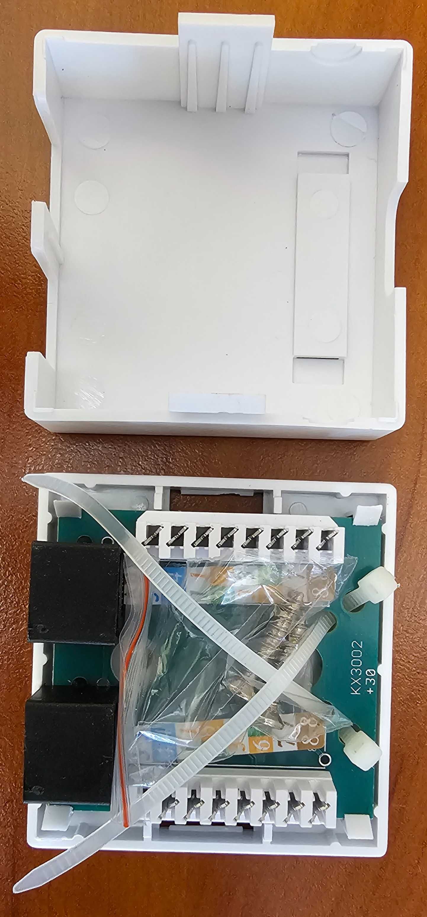 Комп'ютерна розетка RJ45x2 cat.5e Dual port