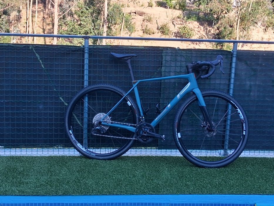 Bicicleta Gravel  superior X-road GR carbono