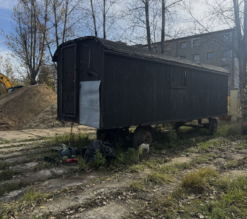Wóz drzymaly, Barak na kółkach, barakowóz na budowę