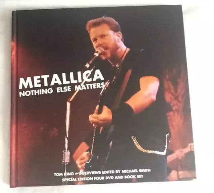 Metallica: Nothing Else Matters com 4 DVD's