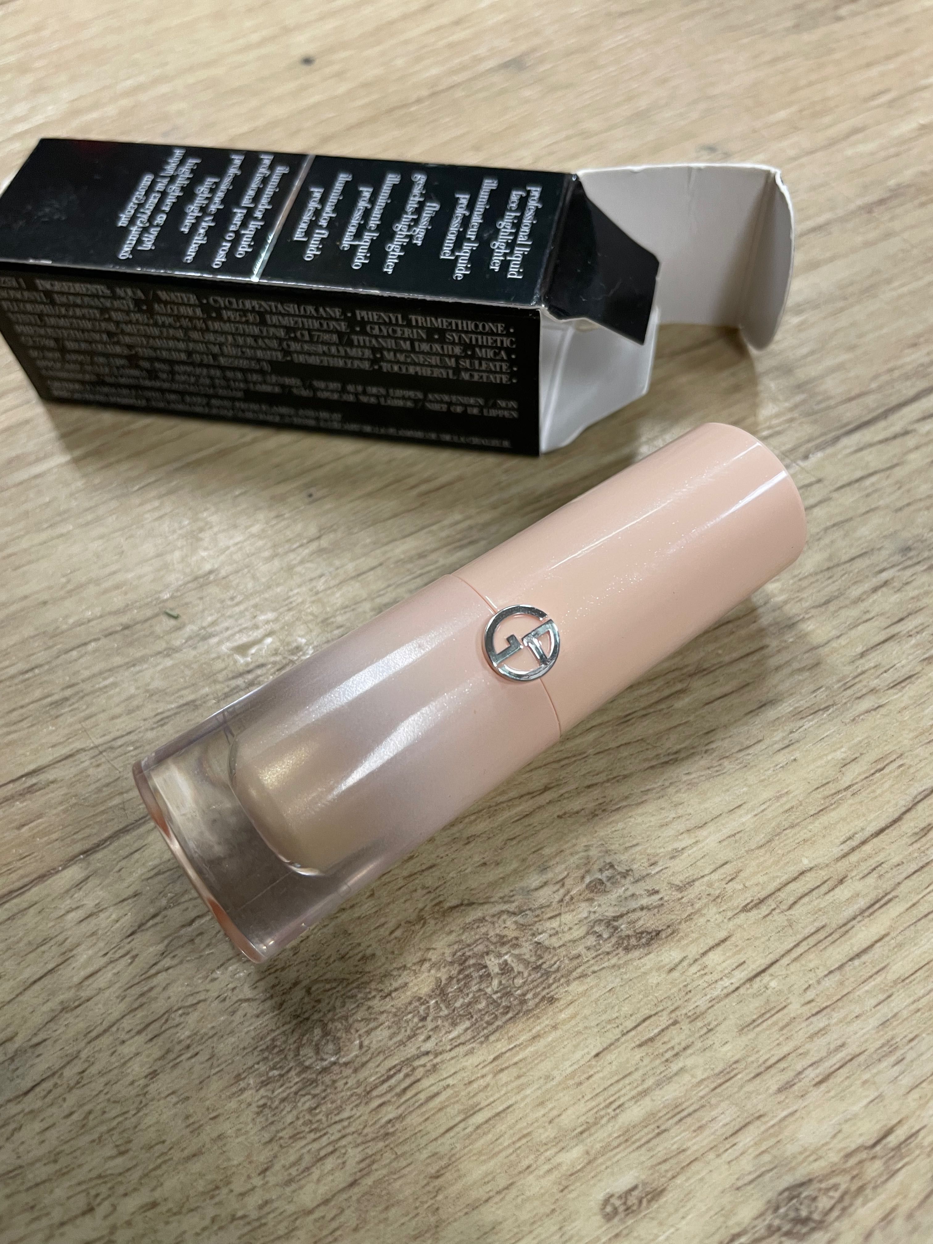 Giorgio Armani rozświetlacz neo nude highlight 10 walentynki