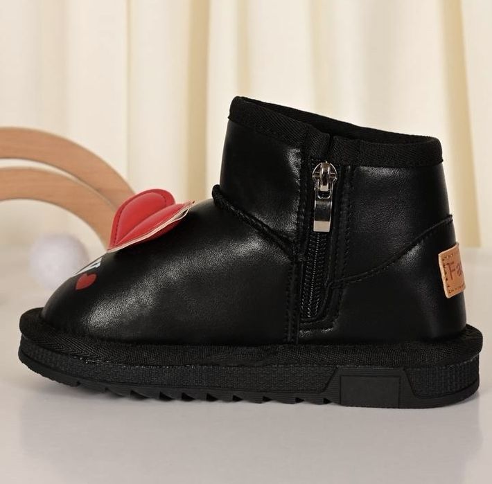 Уггі дитячі тепленькі