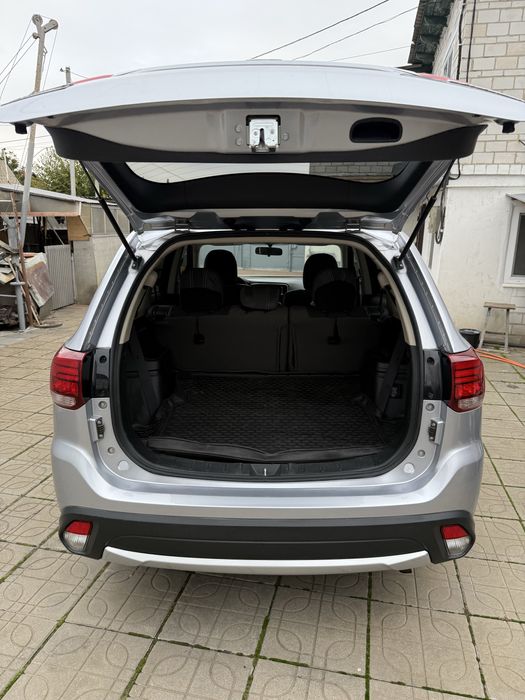 Продам Mitsubishi Outlander