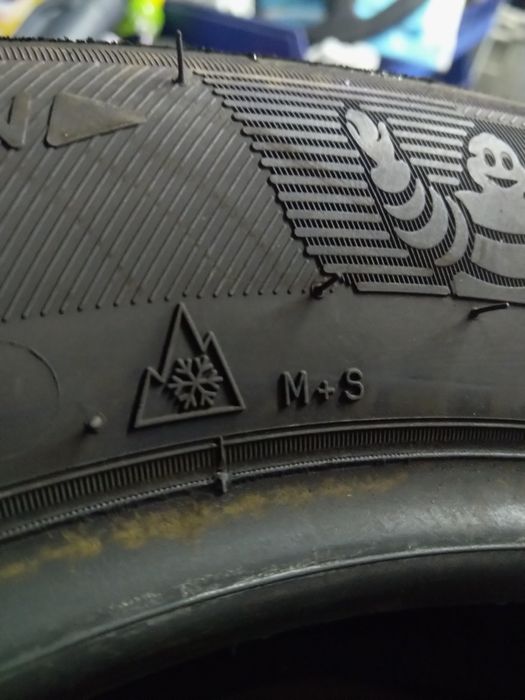 Opony wielosezonowe crossclimate Michelin 185/65 15 r15 m+s para 2022r