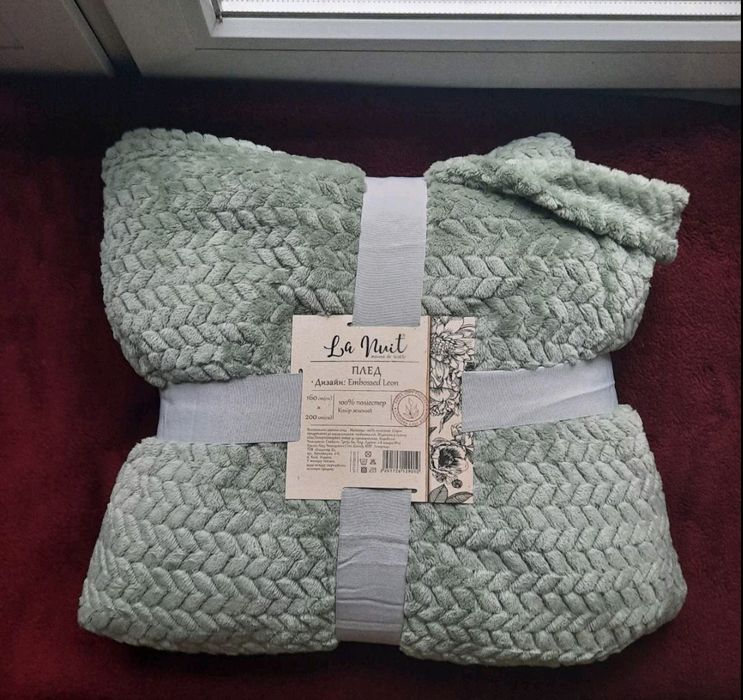 Плед фліс. Розмір 1,6 на 2,0.