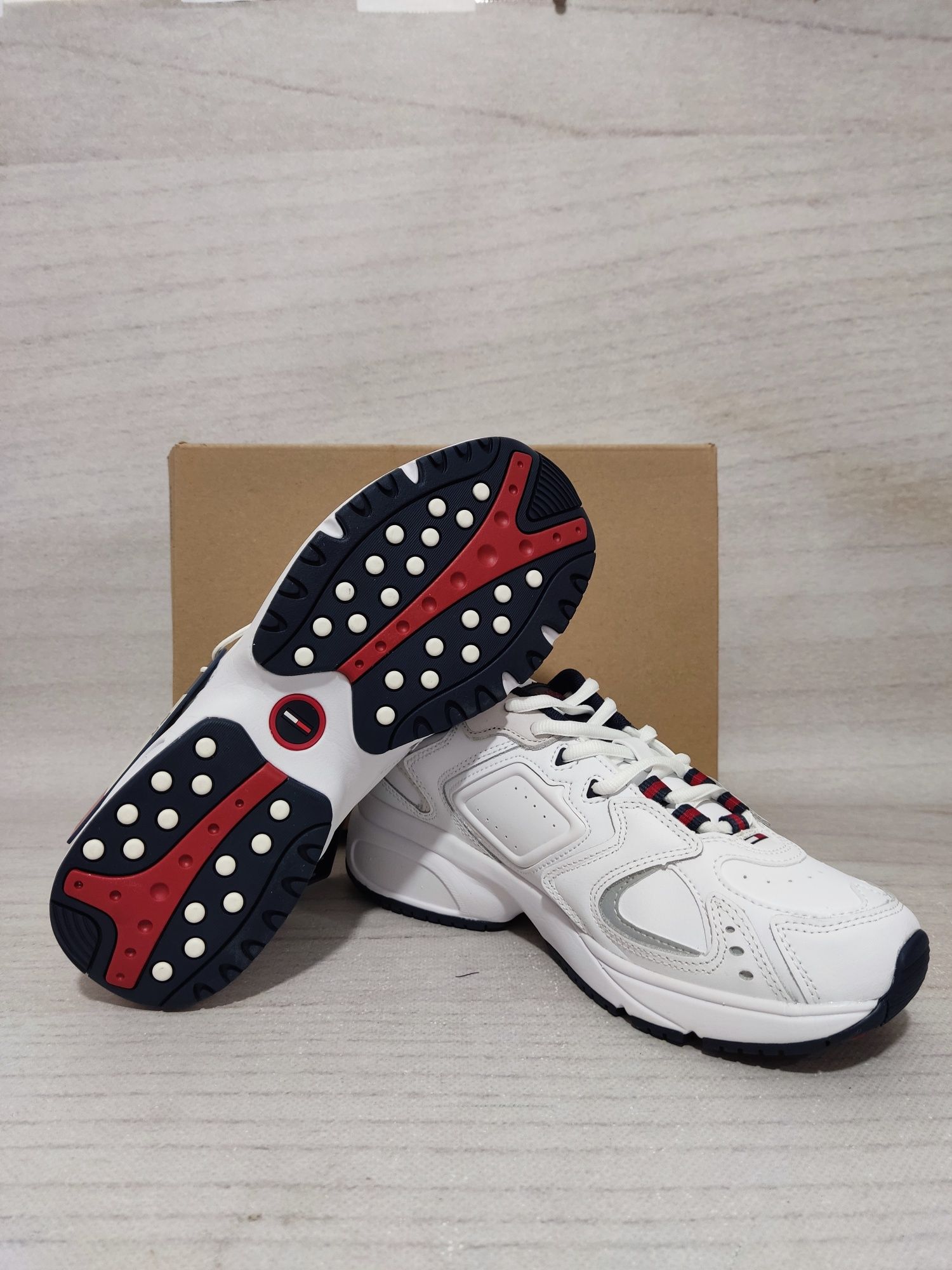 Кросівки жіночі tommy hilfiger heritage sneaker, Р.37