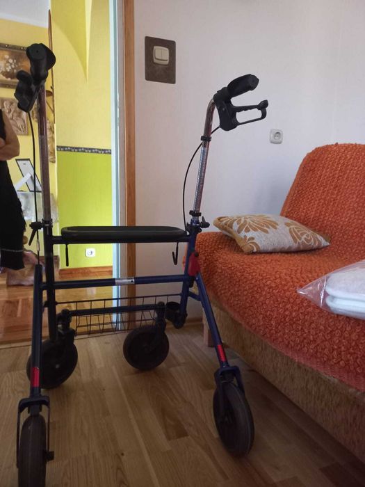 Balkonik chodzik 4 kołowy, Kozienice