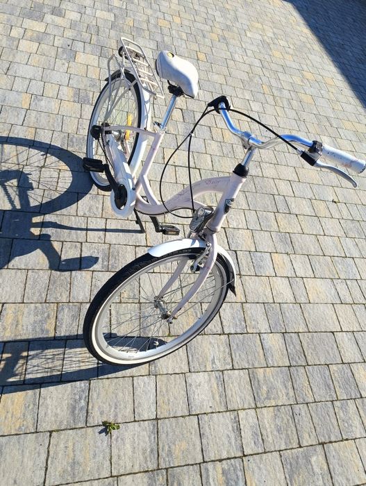 Rower strom Daisy 24 całe dla dziewczynki