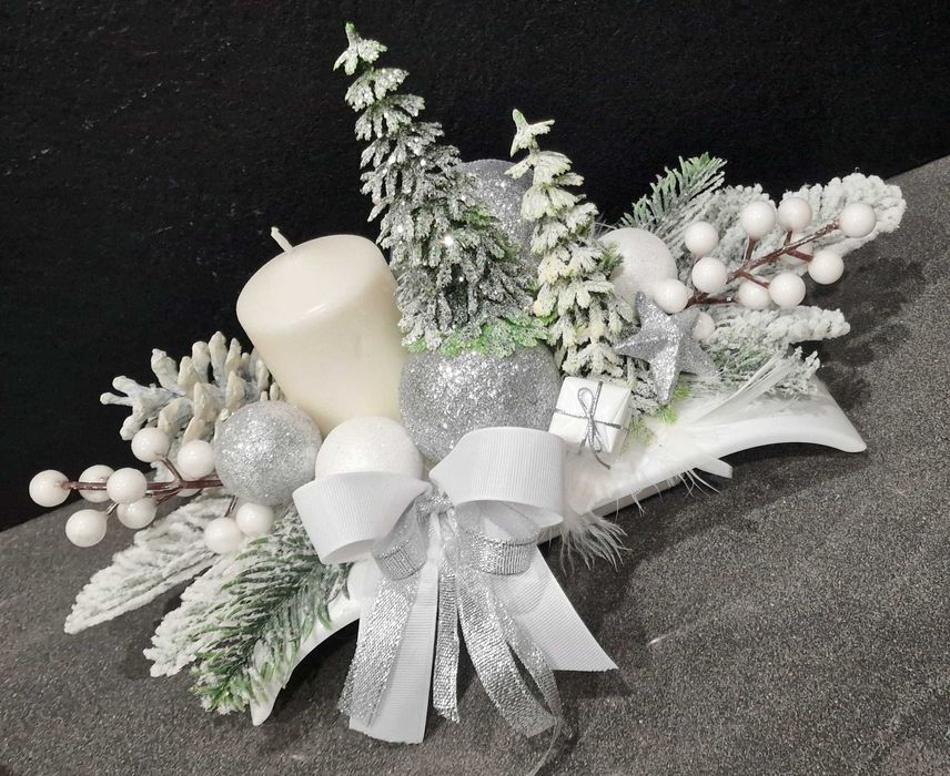 Stroik świąteczny Boże Narodzenie bożonarodzeniowy świeca B001