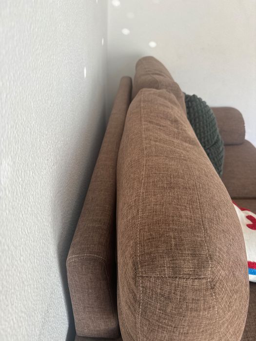 Sofá castanho vintage 2 lugares