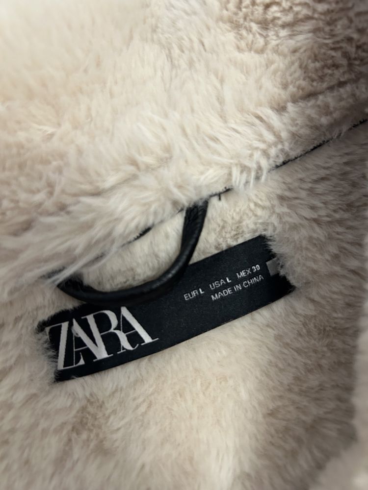 Piękna kurtka ocieplana kożuszkiem firmy Zara