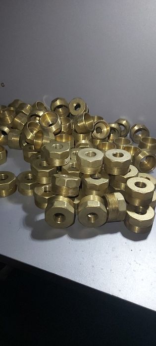 Redukcja mosiężna 6/4" (półtora cala) x 1/2"